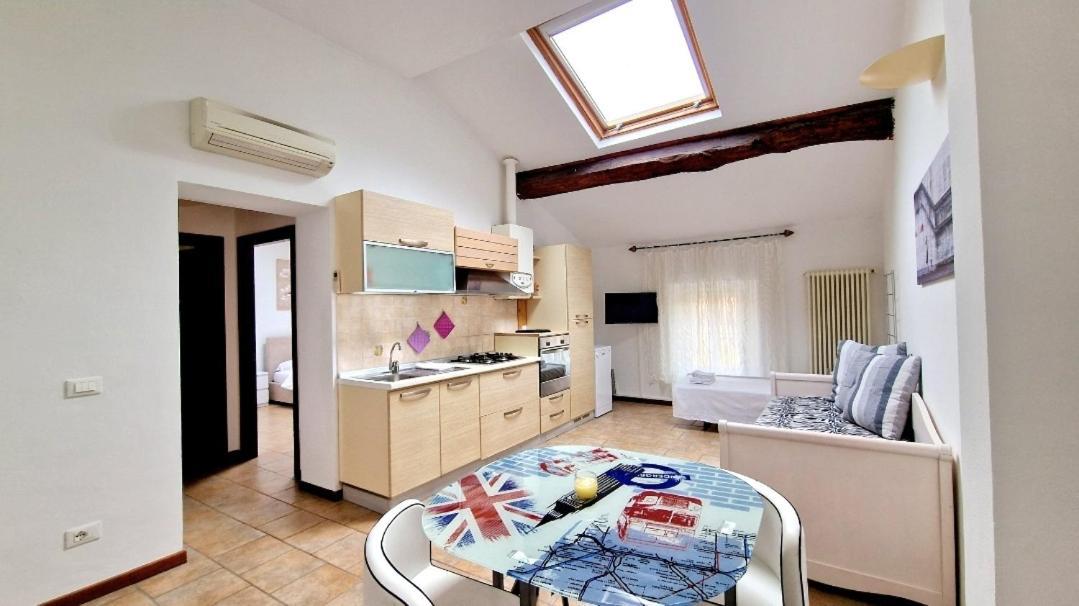 Appartement Bardo House à Bardolino Extérieur photo